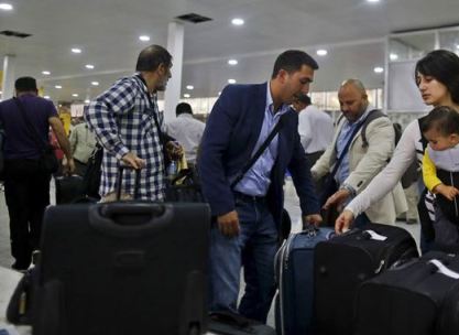 السلطة الفلسطينية تؤمن خروج عائلات فلسطينية من اليمن 