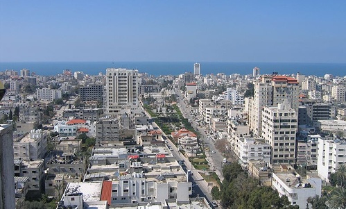 زيادة ملحوظة في عدد سكان القطاع والكفة تميل للذكور
