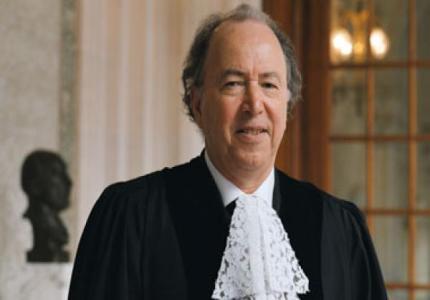 المغرب يثني على انتخاب بنونة قاضياً في محكمة العدل الدولية