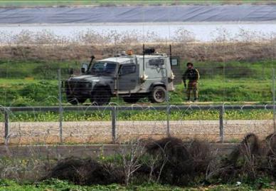 الاحتلال يزعم اعتقال شابين تسللا من غزة لمستوطنة 