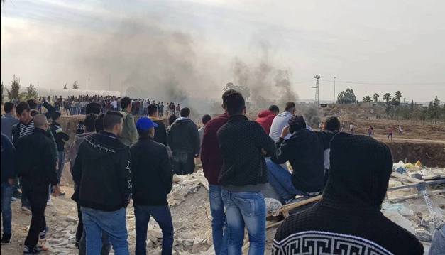 انتفاضة العاصمة... استمرار المواجهات مع قوات الاحتلال في الضفة وحدود القطاع