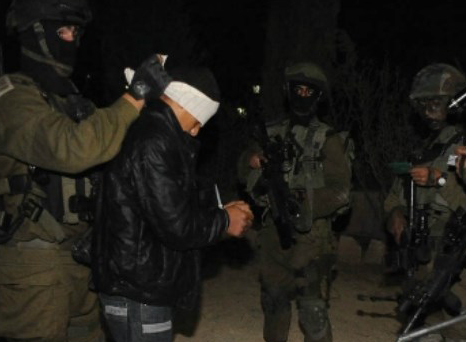 الاحتلال يعتقل فتى مقدسيا بذريعة إلقائه الحجارة