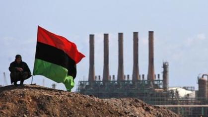 المركزي الليبي: 30 مليار دولار خسائر ليبيا من تعطيل المحتجين لحقول النفط