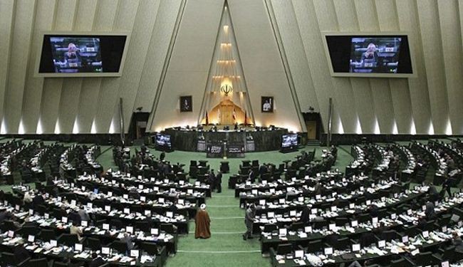 183 نائبا إيرانيا يوقعون بيان مباركة على انتصار المقاومة الفلسطينية بغزة