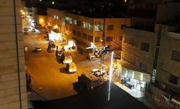 قوات الاحتلال تعتقل 14 مواطناً في الضفة المحتلة