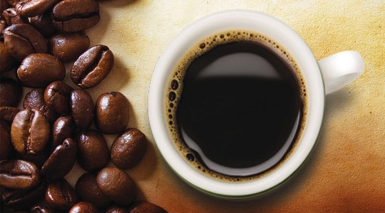 تناول القهوة يحمي جفن العين
