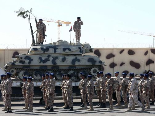 رئيس المؤتمر الوطني الليبي يدعو الجيش للتصدي للمساس بالمؤسسات