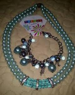 عثر على عقدها في البحيرة بعد 52 عاما