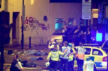لندن... قتلى وجرحى في حادثة دهس مصلين قرب مسجد فينسبري بارك  