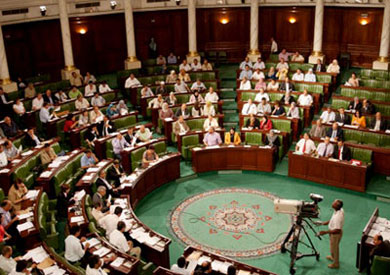 إخلاء جزء من البرلمان البريطاني بسبب عبوة مريبة