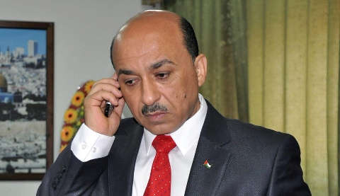 الاحتلال يعرقل مغادرة الوزير الحساينة إلى الضفة