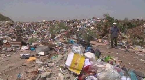 عمال الخدمات ينفذون إضراباً جزئياً في جنين