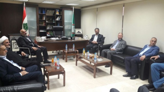 لبنان.. الجهاد تلتقي أمل وتأكيد على حق العودة ووحدة الصف