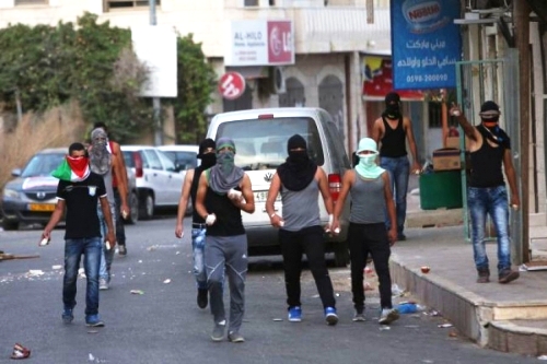 إصابات خلال مواجهات في حزما بالقدس