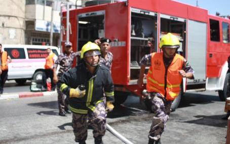 3 إصابات بالاختناق جراء حريق مخزن في جنين