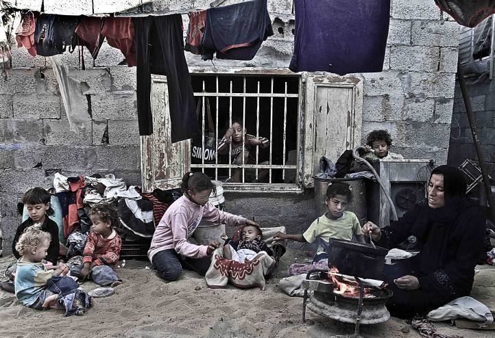 inner-poor-gaza-jpg-54074613314832356.jpg