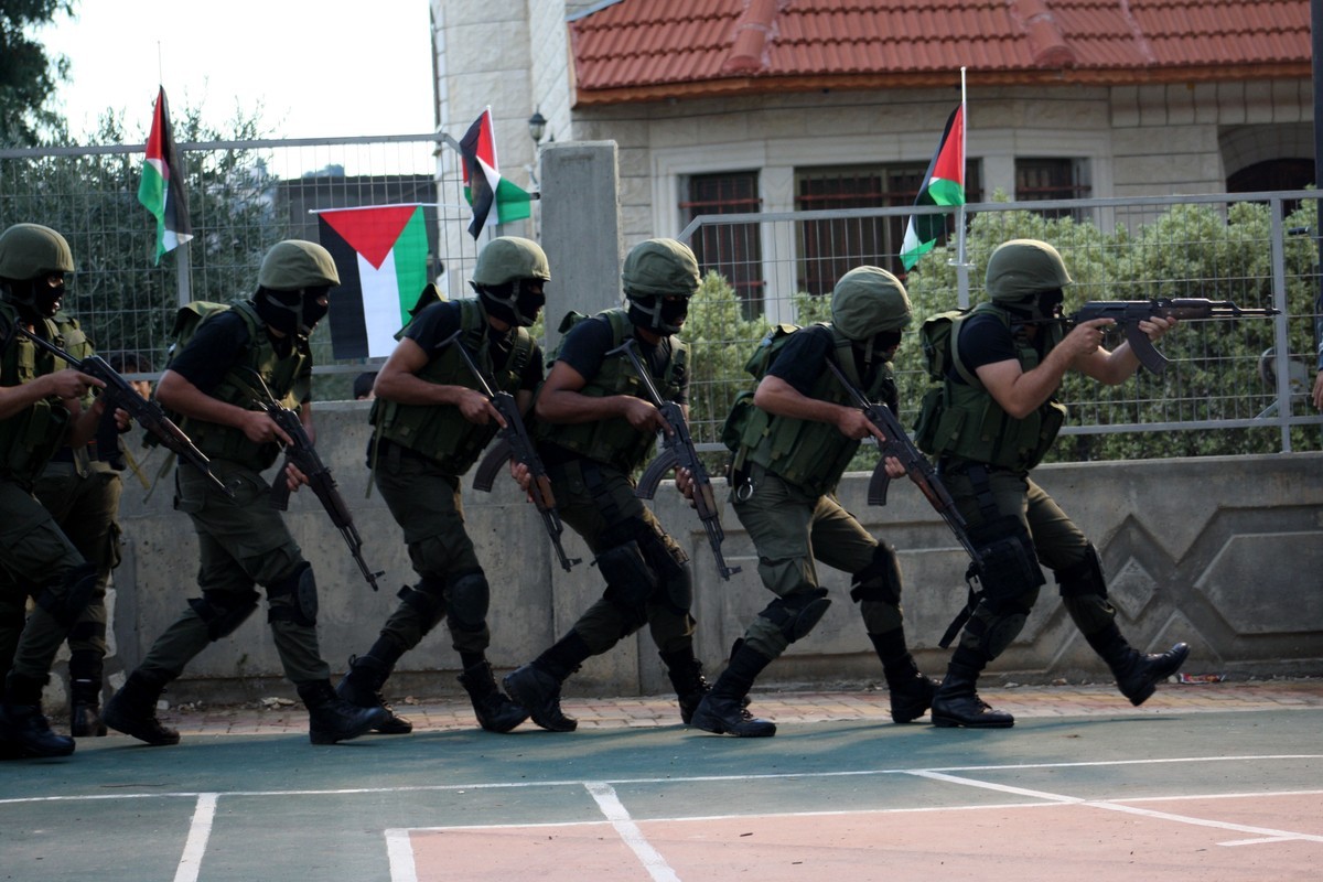ZaJ5m.jpg
