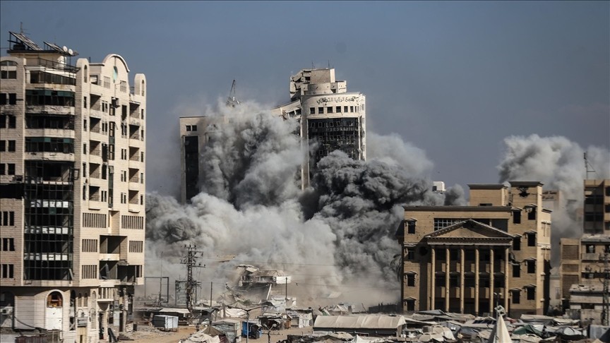 برج السلام وبرج الرؤيا.jpg