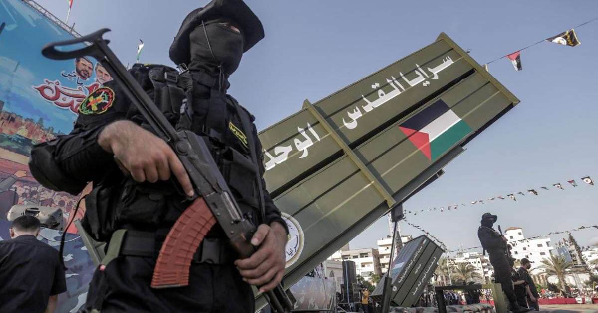 سرايا القدس تستولي.jpg