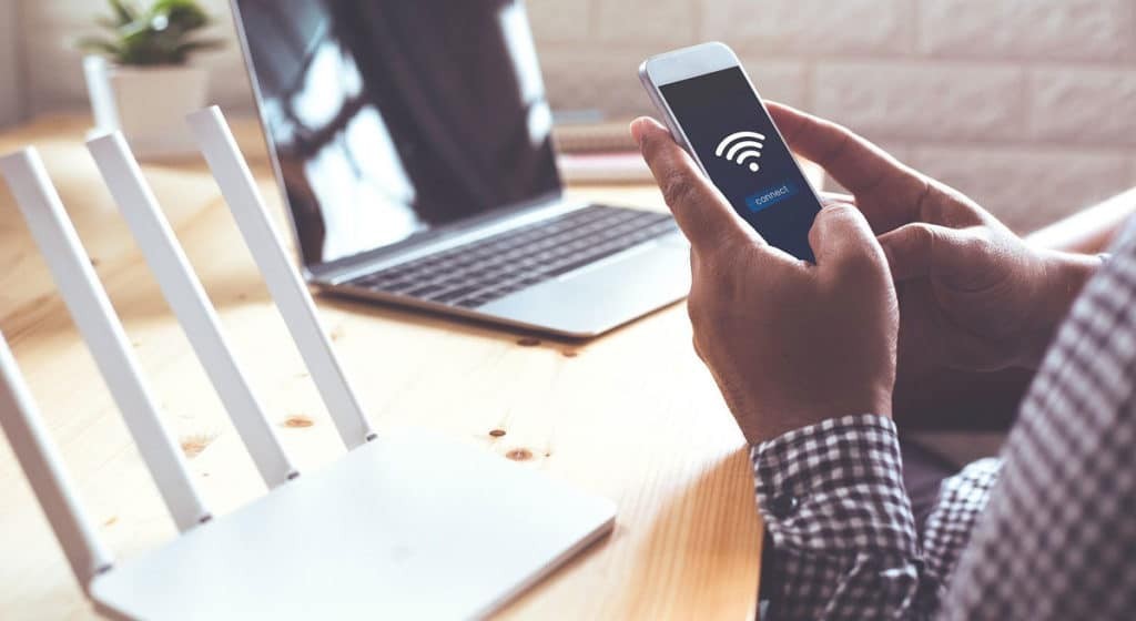 Smartphone-Internet-Speed-Troubleshooting-Guide-1024x560-1.jpg