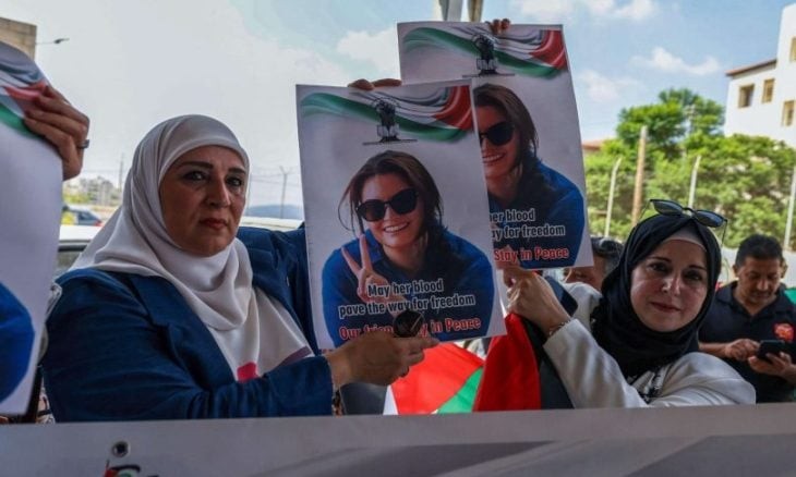 الناشطة عائشة التركية.jpg