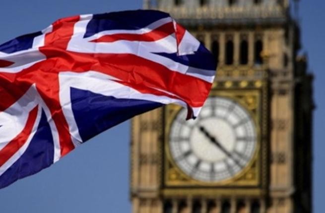 British-flag-Big-Ben-London-AFP.jpg