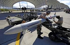 الاسلحة الأمريكية.jpg