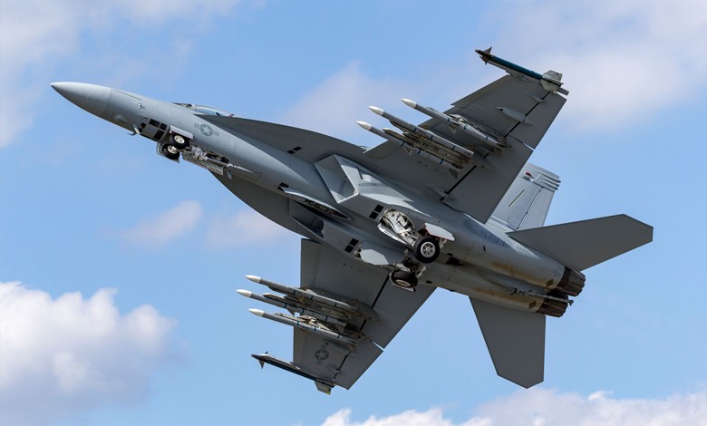 طائرات أمريكية.jpg