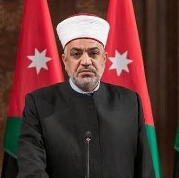 وزير الاوقاف الخلايلة.jpg