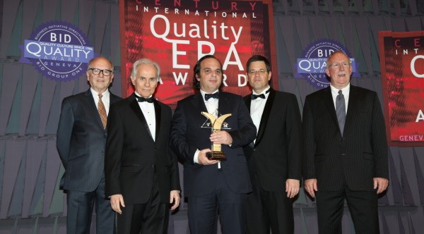 القدس المفتوحة تفوز بجائزة سقراط الدولية 2017م