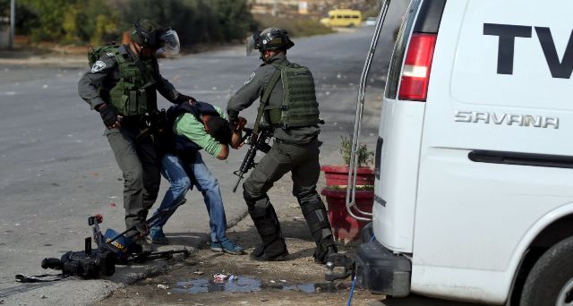 خلال أيلول.. 53 اعتداء بحق الصحفيين في فلسطين
