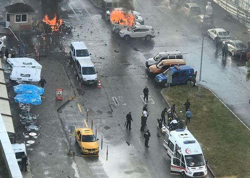 قتلى وجرحى بتفجير في أزمير غرب تركيا