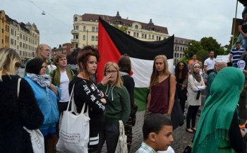 مسيرة تضامنية في استوكهولم مع الشعب الفلسطيني ضد العدوان على غزة 