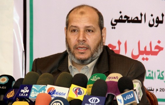 الحية: عباس تمسّك بمواقفه السابقة