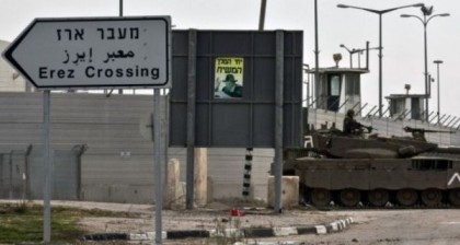 غزة.. الاحتلال يفرج عن تاجر و3 صيادين عند حاجز بيت حانون