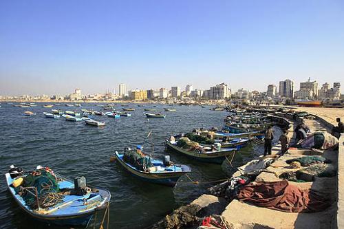 ميناء منزوع السيادة مقابل تهدئة 5 سنوات