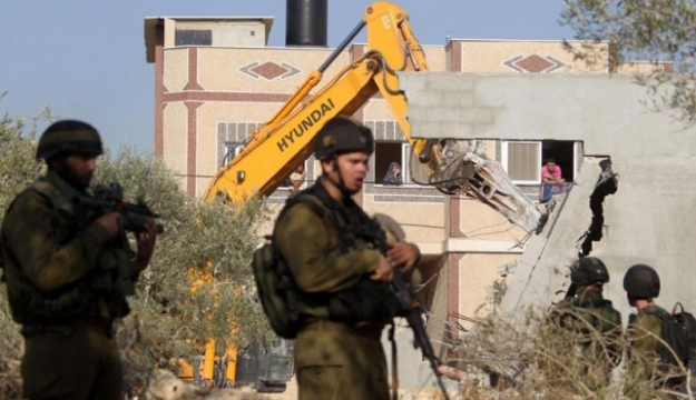 مطالبات بهدم 14 منزلاً في القدس