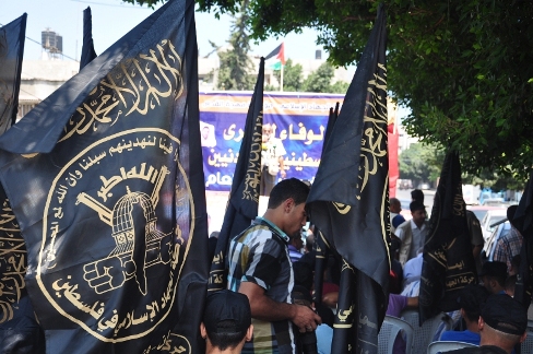 الجهاد تدين العدوان على إذاعة الخليل وتطالب بحماية المؤسسات الإعلامية