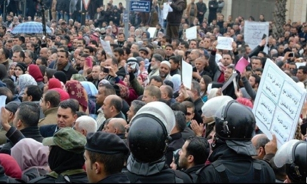 استمرار أزمة المعلمين بالضفة بعد الفشل في التوصل لاتفاق