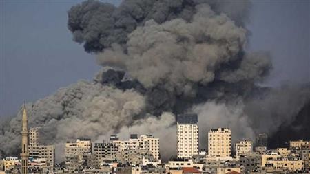 قصف على دمشق.jpg