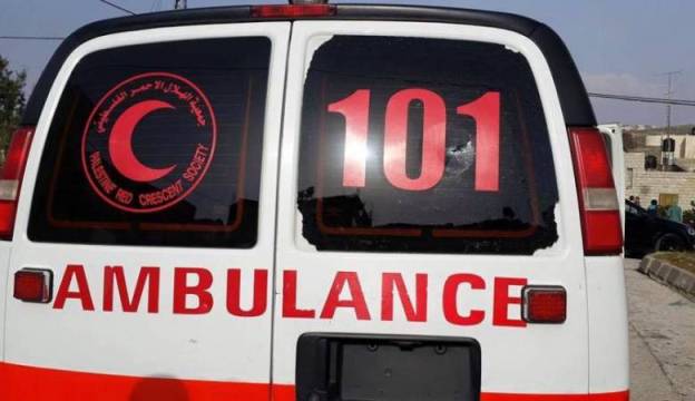 إصابة فتى بجروح خطرة بحادث سير في النصيرات