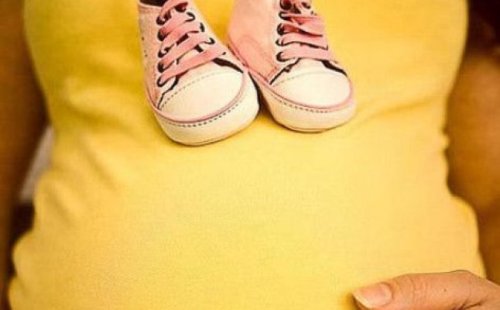 حركات الجنين تكشف جنسه