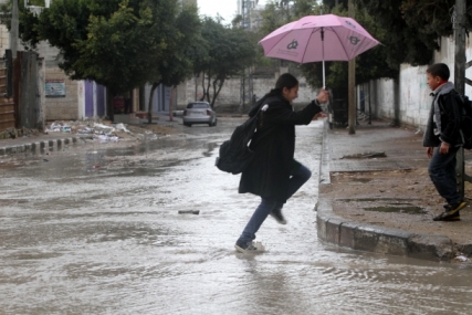 غدا.. تعطيل الدوام في مدارس الضفة بسبب المنخفض الجوي