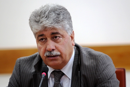 عباس ينوي إجراء تغييرات واسعة في المجلس الوطني