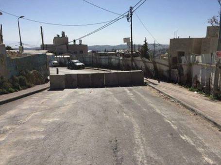 مواجهات في جبل المكبر.. وحصار على باب العمود
