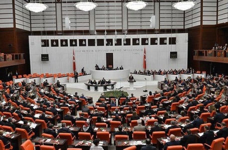العلاقات الخارجية في البرلمان التركي توافق على التطبيع مع الاحتلال