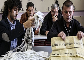 رفض طلب من حزب الشعب المعارض بإعادة فرز أصوات الانتخابات البلدية التركية