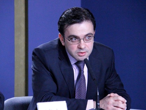 بسيسو: آفاق حل لأزمة الرواتب