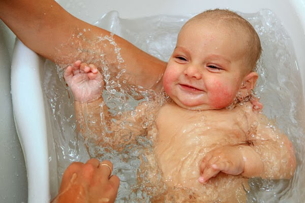 أساليب تربية الطفل الرضيع