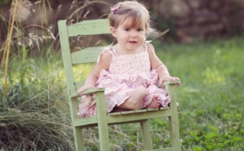 مراحل نمو الطفل من الشهر السابع وحتى السنة الاولى